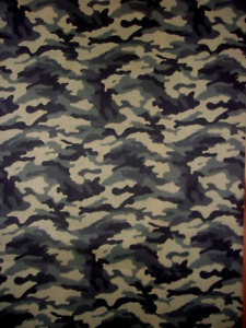 CAMOUFLAGE VINTAGE COTTON FABRIC 1 1/4YD