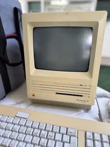 Vintage Apple Macintosh SE FDHD M5011 1MB RAM 800K Drive - great condition - Picture 1 of 24