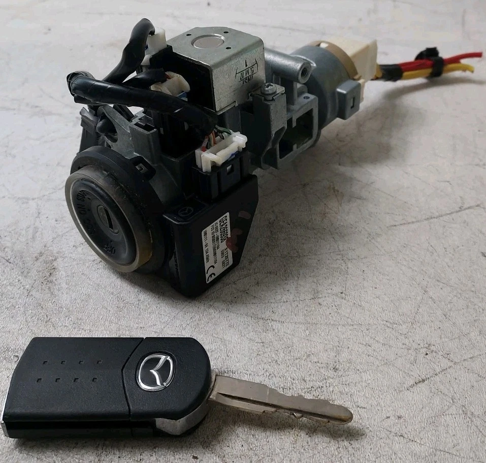 09-13 Mazda 6 Interruptor de encendido bloqueo cilindro carcasa inmovilizador con llave GEA266938 Foto 1 de 4