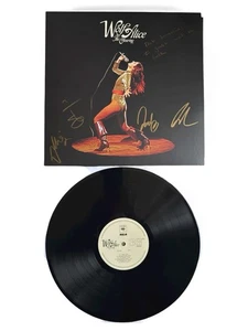 Wolf Alice - The Clearing SIGNED Sleeve 12” BLACK VINYL LP Personalized IN HAND - Bild 1 von 2