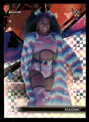 Naomi 2021 Topps Finest WWE #25 X-Fractors - Image 1 of 2