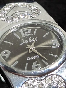 Womans Black Dial Crystal Accent Heart Silver Tone Bracelet Band Watch 6.5 in - Picture 1 of 5