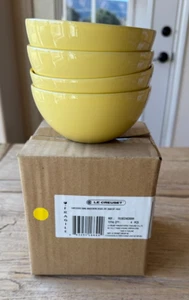 Le Creuset Stoneware Set of 4, 11oz Vancouver Snack Bowls Soleil Yellow NEW - Picture 1 of 8