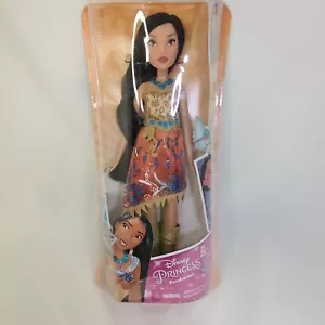 2016 DISNEY PRINCESS ROYAL SHIMMER - POCAHONTAS DOLL VHTF !! - Picture 1 of 7