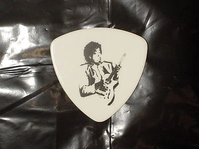 BUDDY GUY Tocando Guitarra y Signature RaRe 200? Pick de guitarra de gira de conciertos Foto 1 de 2