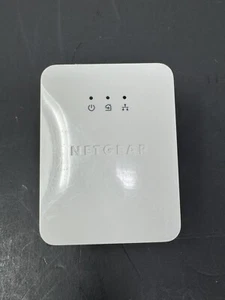 Netgear Powerline AV 200 Adapter XAV2001 - Bild 1 von 3