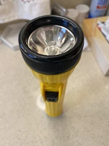 Vtg BRIGHT STAR 1625 3-Cell Industrial Flashlight MINT - Picture 1 of 7