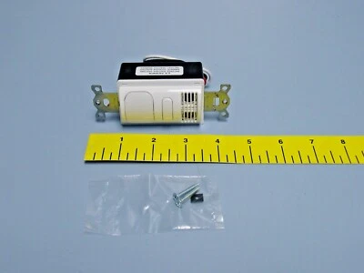 *Hubbell LHMTS1-N347-WH LightHAWK PIR & US 1-Circuit Vac / Occ 壁式开关 — 第 1/3 张图片