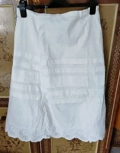 Antique Victorian Petticoat In Good Wearable condition - Picture 1 of 3