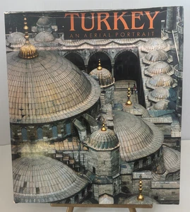 TURKEY AN AERIAL PORTRAIT Published 1994 Printed Bound Italy Hard Cover - Picture 1 of 17