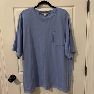 Easel Boutique Brand Short Sleeve Oversized Tee - Medium - Item#668 - Picture 1 of 9