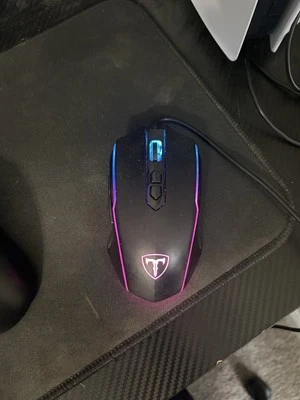 PICTEK Wired Gaming Mouse, 8 Programmable Buttons, RGB Backlit, 7200 DPI, Ergono - Image 1 of 4