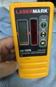 RILEVATORE LASER UNIVERSALE LASER MARK LD-100N - Foto 1 di 11