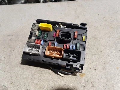 Scatola fusibili vano motore Peugeot 207 CC 1.6 benzina 5FW 9661708180 - Immagine 1 di 4