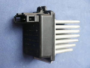 Gebläseregler Klimaautomatik Climatronic Audi 4B0820521 - Bild 1 von 1