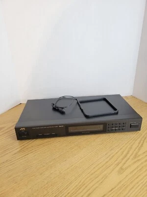 JVC AM FM Tuner FX-97BK Stereo Computer Controller LCD Multi Mode Display - Image 1 of 4