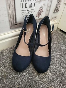 Navy Blue shoes size 5 block heel - Picture 1 of 3