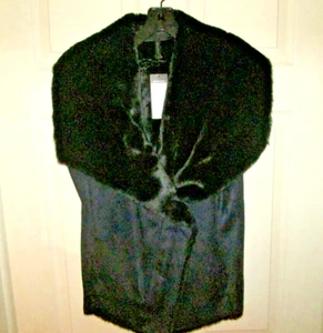 BCBG MAXAZRIA Vest Size Small NWT - Picture 1 of 7