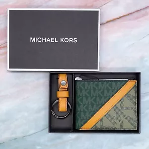 NWT Michael Kors Men's Gifting Slim Bifold Wallet Key Fob Set PVC Leather Green - Picture 1 of 7