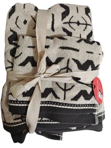 Paradise Bath & Hand Towel Set Black/White- Opal house Double Pack (4pc Total) - Picture 1 of 2