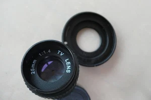 TV Lens 25 Mm 1:1.4 C-Mount with C mount 4/3rds Adapter - Picture 1 of 4