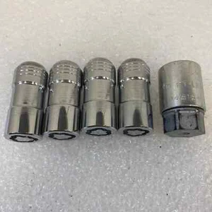 M 14x1.5 Wheel Lug Nuts Locking With Key Chevrolet Silverado GMC McGARD 046164 - Picture 1 of 5