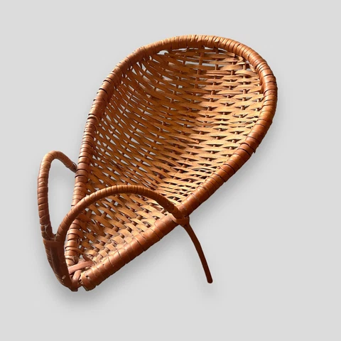 Basket Vtg 1970’s Cradle Shaped Handwoven Tear Drop Table Hanging Gathering Cover