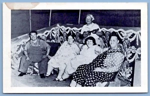 Postal Fat Family Circus Side Show Performers #C10 - Imagen 1 de 2