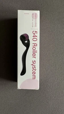 Derma Roller - 540 Nadeln - 0,5mm Roller für Hautpflege / Körper / Haarwachstum - Bild 1 von 4
