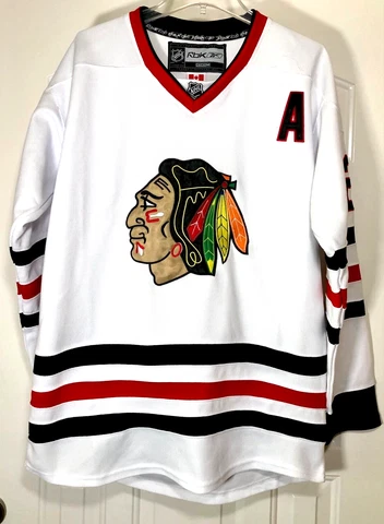 Duncan Keith Chicago Blackhawks White RBK Authentic NHL Hockey Jersey Size 48 Cover