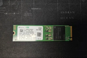 SK Hynix 512GB SSD M.2 NVMe PCIe 3.0 Solid State Drive HFM512GDJTNG-8310A - Afbeelding 1 van 2