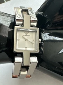 Womens Emporio Armani AR-5732 Rare Quartz Stainless Steel Watch New Battery - Picture 1 of 19