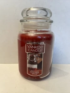 Yankee Candle “Kitchen Spice” 22oz Red Maroon -Rare & Very Hard To Find-USA - Picture 1 of 5