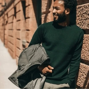 Taylor Stitch The Double Knit Crewneck Sweater in Forest L - Bild 1 von 7