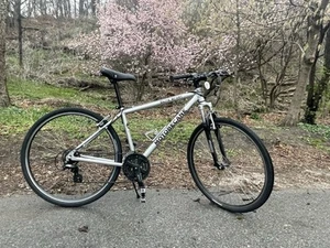 Motobecane Elite Sport • Hybrid Mountain Bike - Picture 1 of 10
