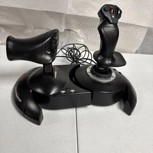 THRUSTMASTER T-Flight Hotas X Flight Stick for PS3 or PC - Picture 1 of 8