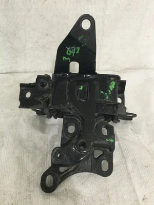 2021 Toyota Corolla Transmission Mount OEM - Image 1 of 4
