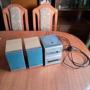 Aiwa XR-M88 Compact Disc Stereo System CD Player Tuner Amplifier Spares /Repairs - Picture 1 of 13