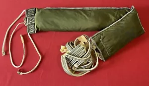 U.S Vietnam Era Parachute Pack / 1975 Dated / Military Issue - Mills MFG. Corp - Picture 1 of 22