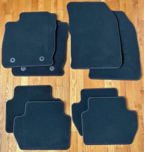 NEW OEM GENUINE 2018-2023 FORD ECOSPORT FRONT & REAR BLACK CARPET FLOOR MATS SET - Picture 1 of 2