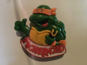 1990 Pizza Hut TMNT Michelangelo Promo toy / badge / clip - Picture 1 of 3