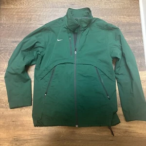 Nike full zip Medium weigh jacket size Medium Green EUC - Picture 1 of 5