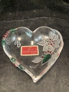 Mikasa Celebrations Holiday Bloom Poinsettia and Ivy Heart Christmas Candy Dish - Picture 1 of 11