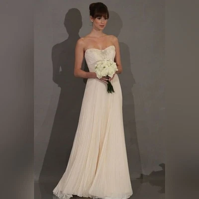 Vestido Theia Marfil Plisado Chifón Sin Tirantes con Inserto de Cuentas EE. UU. 6 Formal Boda Foto 1 de 4