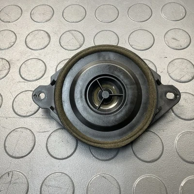 Оригинальный звуковой динамик для приборной панели Mazda 6 2014-2016 годов выпуска - Изображение 1 из 4