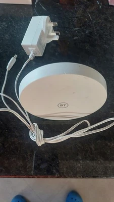 BT White Mini Whole Home WiFi Disc With Original Charger Tested And Working - Image 1 of 4