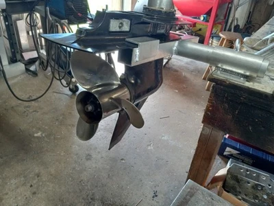 OUTBOARD &OUTDRIVE/ lower unit / outboard work stand Foto 1 de 4