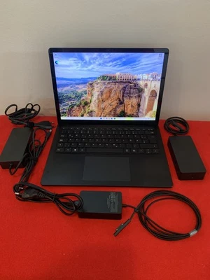 Microsoft Surface Laptop 3, i7, 13,5 ",  16GB, 256GB  Schwarz, Win 11 Pro + Dock - Bild 1 von 4