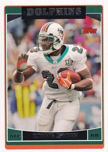 2006 Topps #137 Ronnie Brown Miami Dolphins + Sí 4 tarjetas misteriosas gratuitas - Imagen 1 de 2