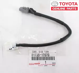 GENUINE TOYOTA MR2 2000-2005 SIDE TURN SIGNAL LAMP SOCKET & WIRE OEM 81735-17070 - Picture 1 of 3